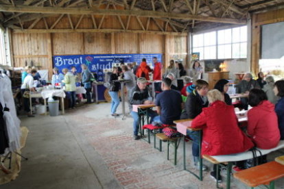 Scheuenenfest 2017 beim Brautstudio Susanne L. in Brüheim